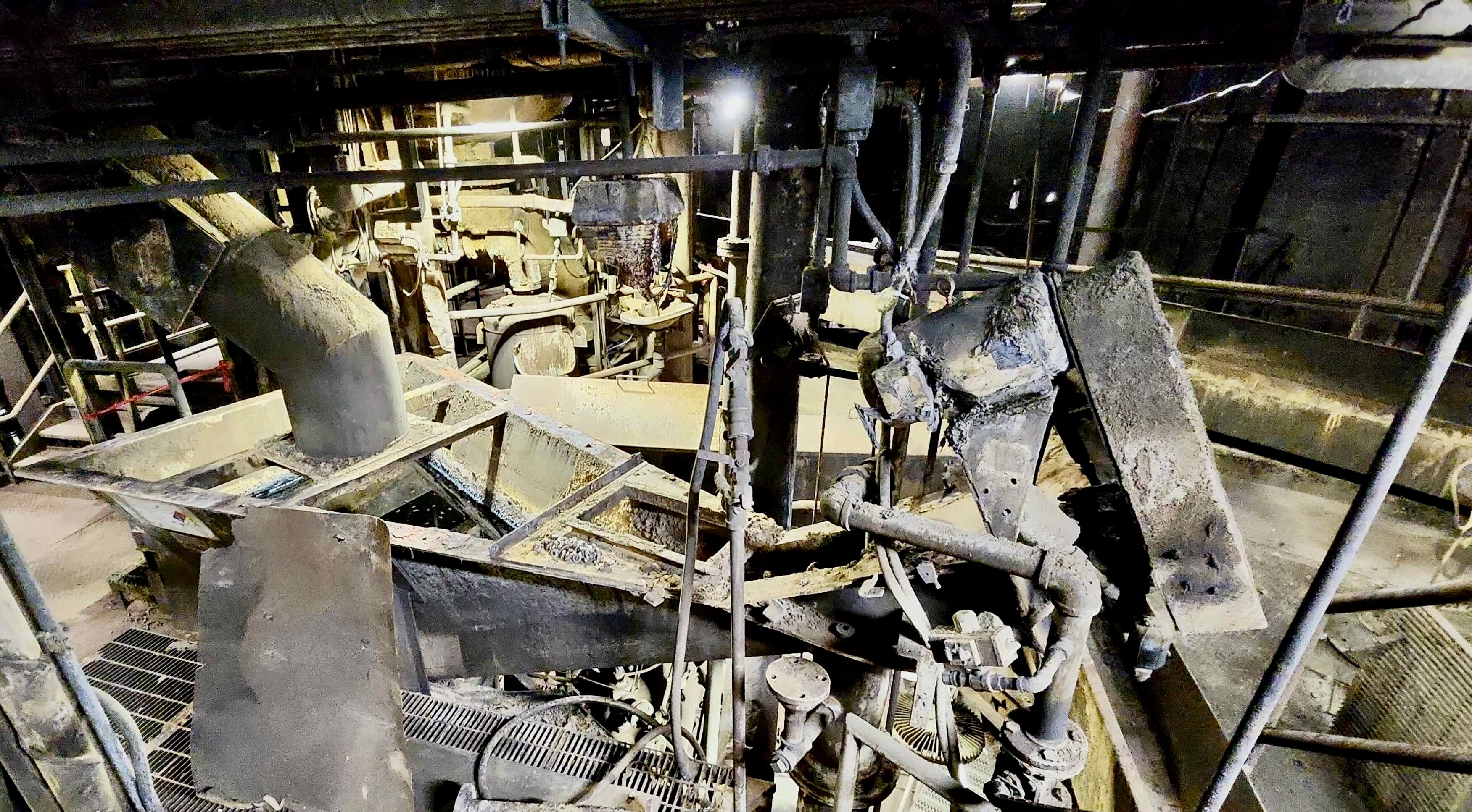 Fire at Chemical Processing Facility