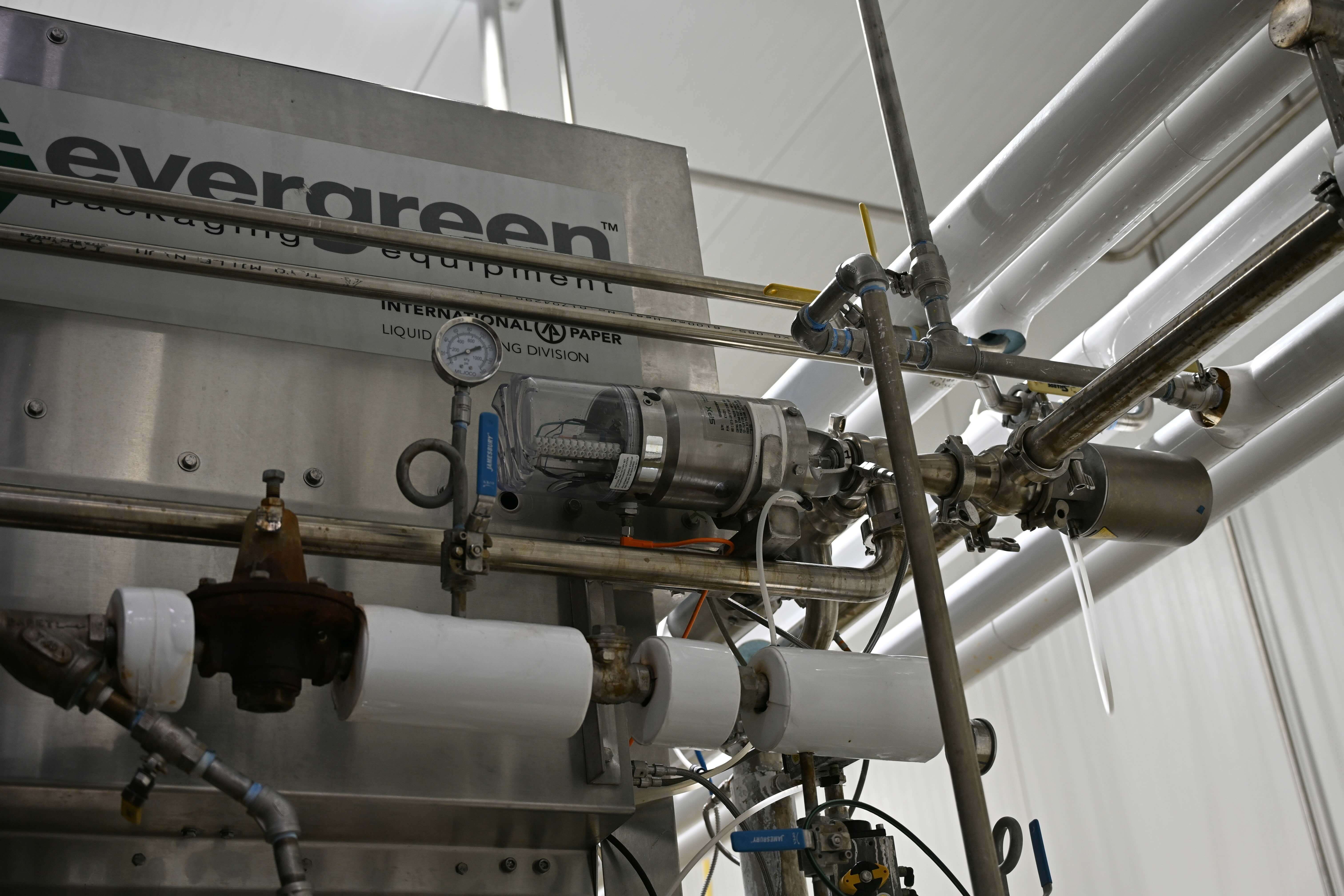 Egg packaging equipment